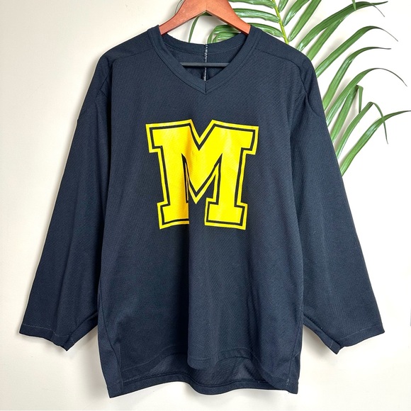 Vintage 90’s Maska Black & Yellow Air Knit Hockey Jersey - Picture 1 of 5